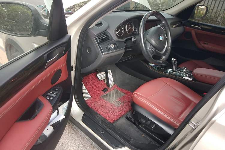 Used BMW X3 2012 xDrive28i Luxury Model Driver Seat