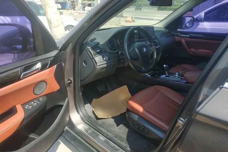 Used BMW X3 2012 xDrive20i Luxury Model Driver Seat
