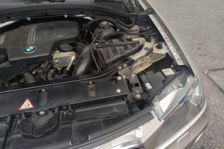 Used BMW X3 2012 xDrive20i Luxury Model Engine Bay Left