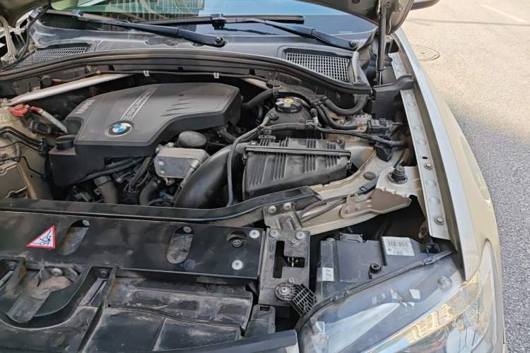Used BMW X3 2012 xDrive28i Luxury Model Engine Bay Left