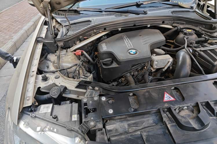 Used BMW X3 2012 xDrive28i Luxury Model Engine Bay Right