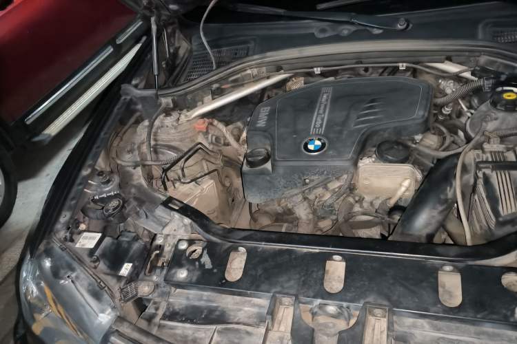 Used BMW X3 2012 xDrive20i Luxury Model Engine Bay Right