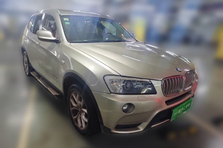 Used BMW X3 2012 xDrive28i Leading Model Front Right 45 Deg