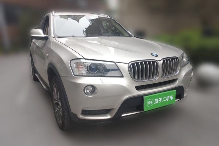 Used BMW X3 2012 xDrive28i Luxury Model Front Right 45 Deg