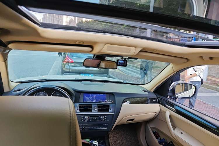 Used BMW X3 2012 xDrive28i Luxury Model Headliner