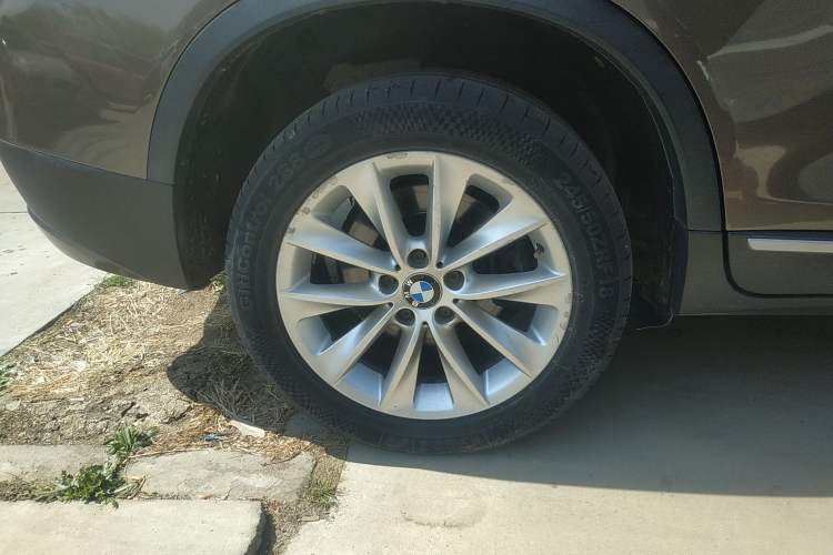 Used BMW X3 2012 xDrive20i Luxury Model Right Rear Wheel Hub