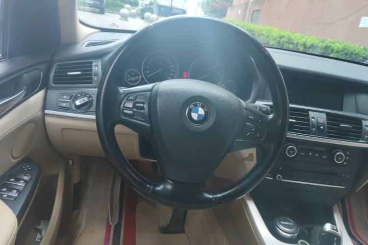 Used BMW X3 2012 xDrive28i Luxury Model Steering Wheel