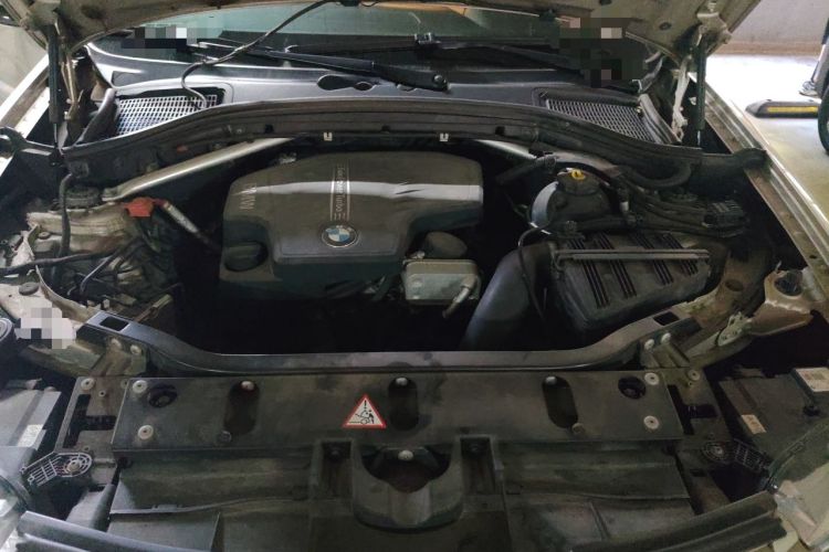 Used BMW X3 2012 xDrive28i Leading Model Engine Bay