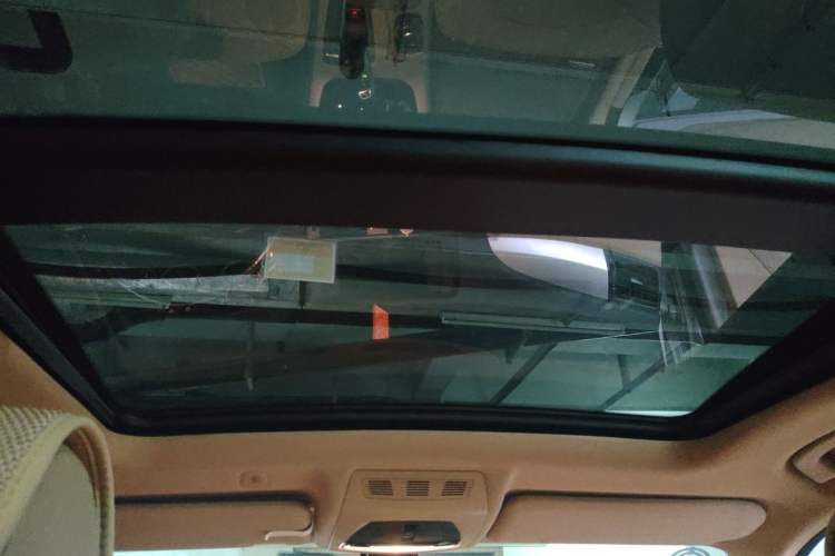 Used BMW X3 2012 xDrive28i Leading Model Headliner