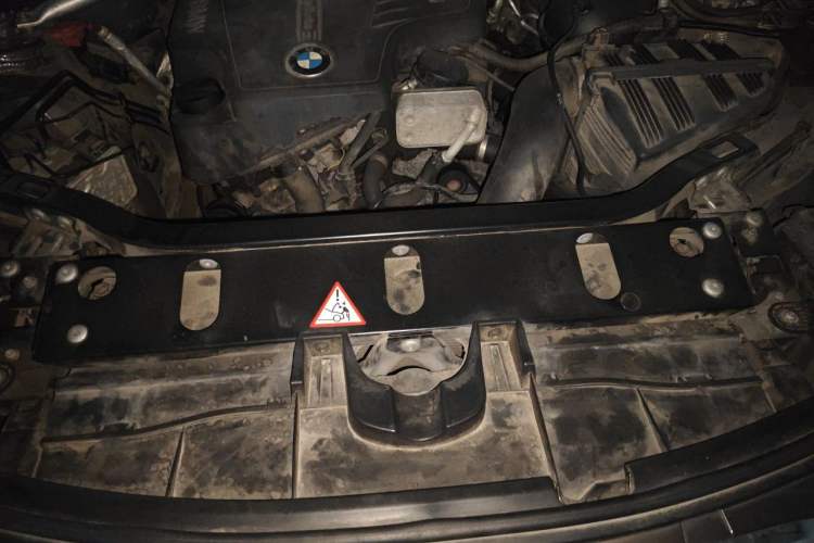 Used BMW X3 2012 xDrive28i Luxury Model Engine Bay