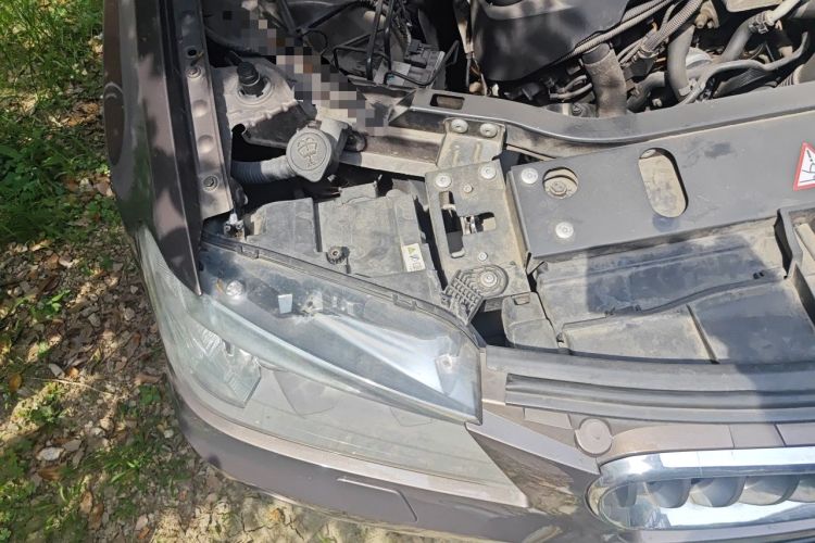 Used BMW X3 2012 xDrive20i Luxury Model Engine Bay Right