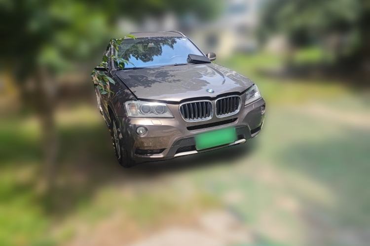 Used BMW X3 2012 xDrive20i Luxury Model Front Right 45 Deg