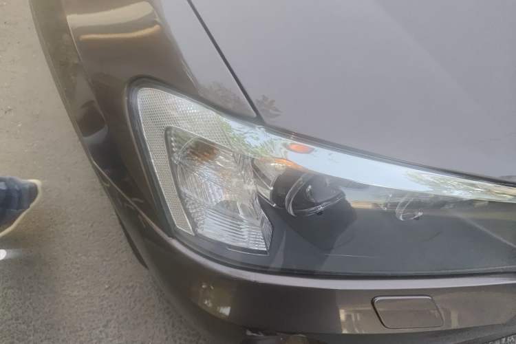 Used BMW X3  Right Front Headlight
