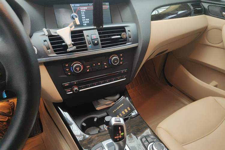 Used BMW X3 2012 xDrive28i Luxury Model Audio And AC Panel
