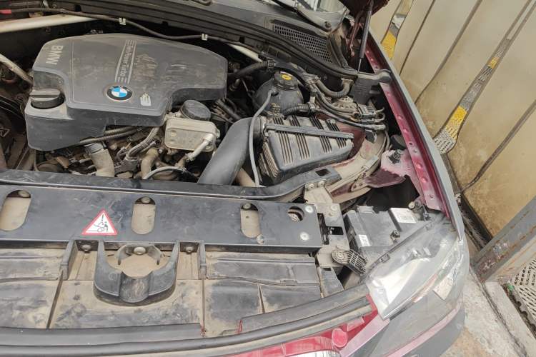 Used BMW X3 2012 xDrive28i Luxury Model Engine Bay Left