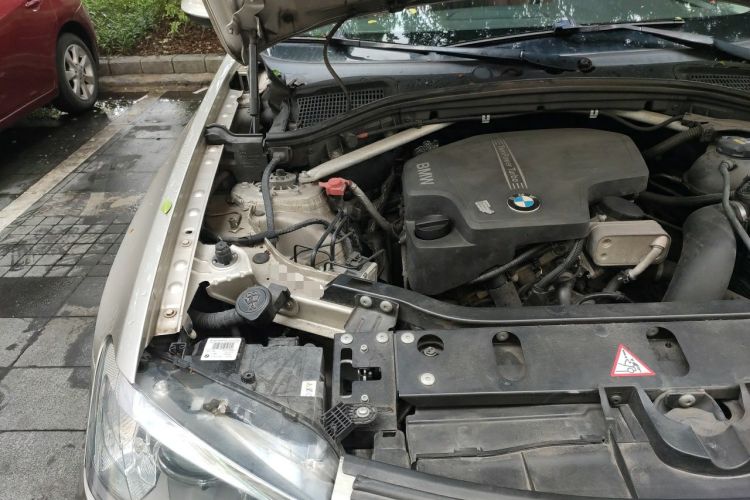 Used BMW X3 2012 xDrive28i Leading Model Engine Bay Right