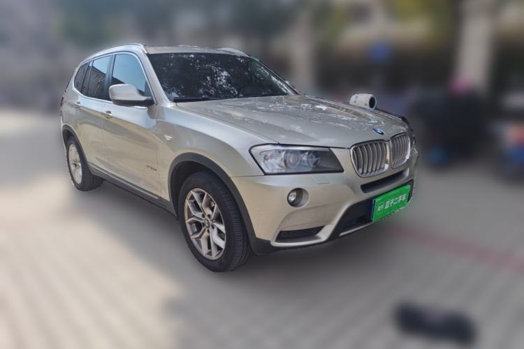 Used BMW X3 2012 xDrive28i Luxury Model Front Right 45 Deg