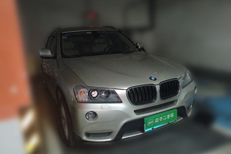 Used BMW X3 2012 xDrive20i Luxury Model Front Right 45 Deg