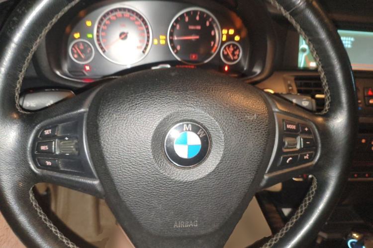 Used BMW X3 2012 xDrive20i Luxury Model Steering Wheel
