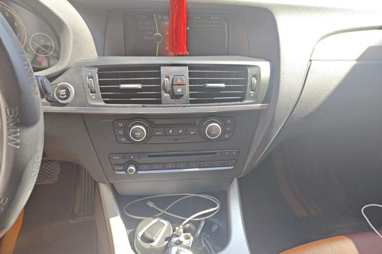 Used BMW X3 2012 xDrive28i Leading Model Audio And AC Panel