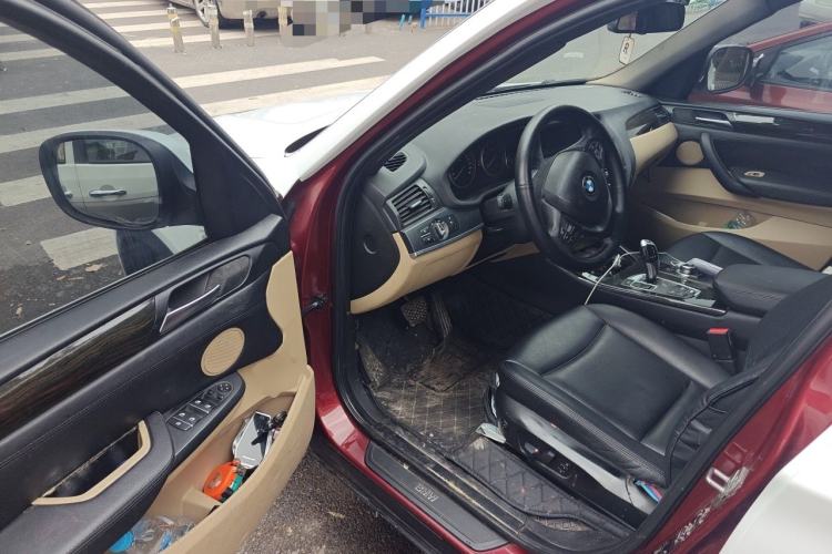 Used BMW X3 2012 xDrive28i Luxury Model Driver Seat
