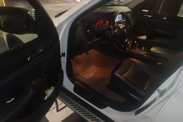 Used BMW X3 2012 xDrive28i Luxury Model Driver Seat