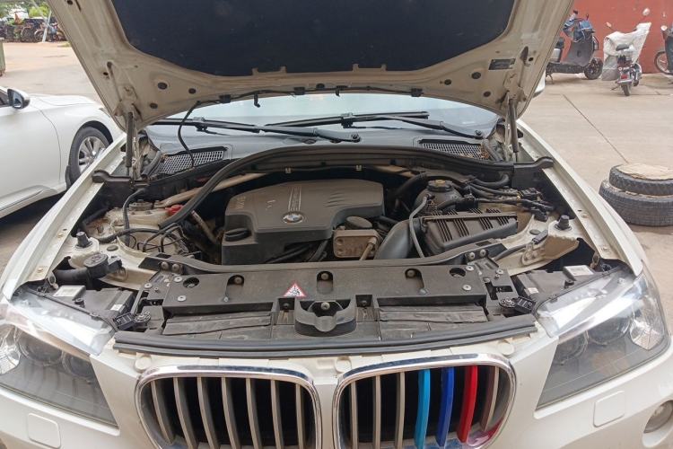 Used BMW X3 2012 xDrive28i Leading Model Engine Bay