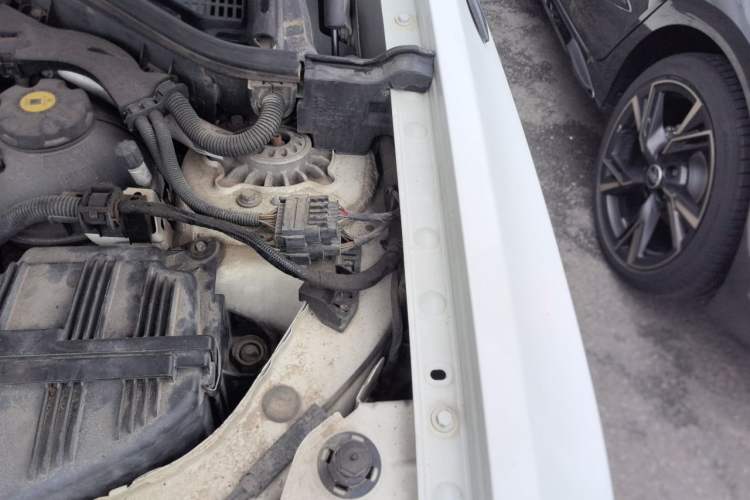 Used BMW X3 2012 xDrive28i Luxury Model Engine Bay Left