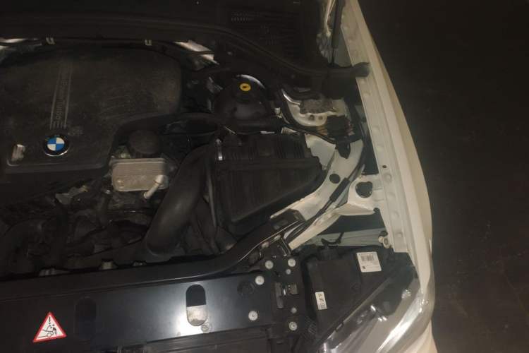 Used BMW X3 2012 xDrive28i Luxury Model Engine Bay Left