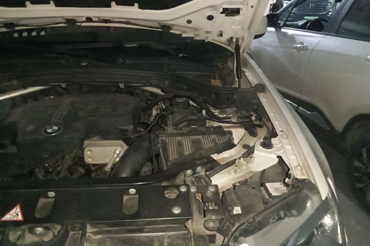 Used BMW X3 2012 xDrive28i Leading Model Engine Bay Left