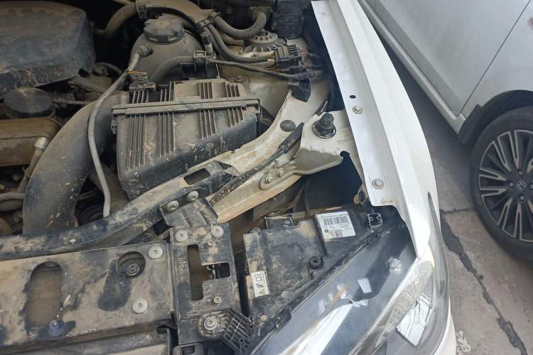 Used BMW X3 2012 xDrive20i Luxury Model Engine Bay Left