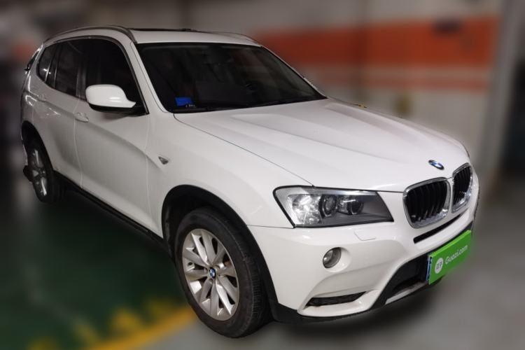 Used BMW X3 2012 xDrive20i Luxury Model Front Right 45 Deg