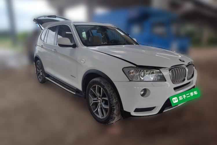 Used BMW X3 2012 xDrive20i Luxury Model Front Right 45 Deg