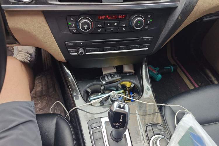 Used BMW X3 2012 xDrive28i Luxury Model Gear Lever