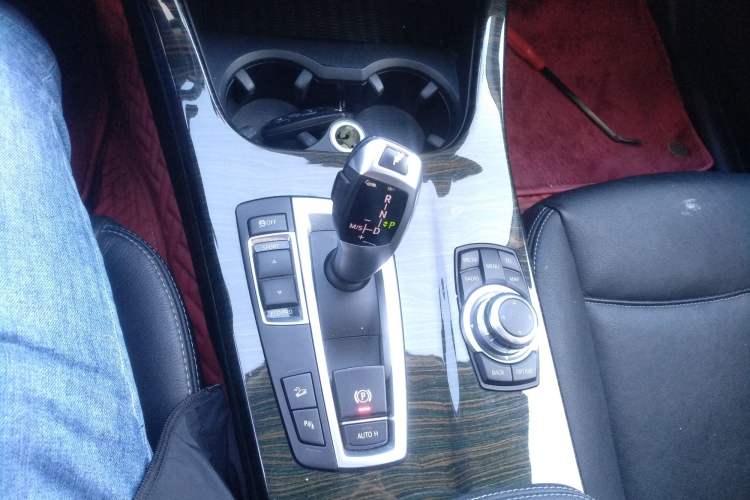 Used BMW X3 2012 xDrive20i Luxury Model Gear Lever