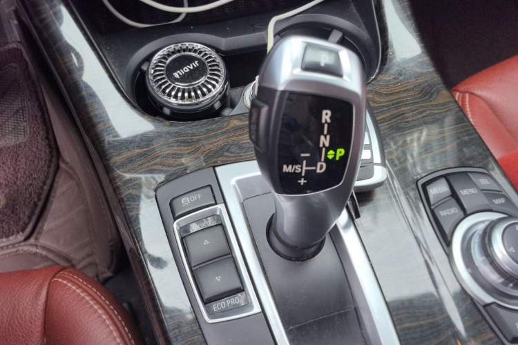 Used BMW X3 2012 xDrive28i Luxury Model Gear Lever