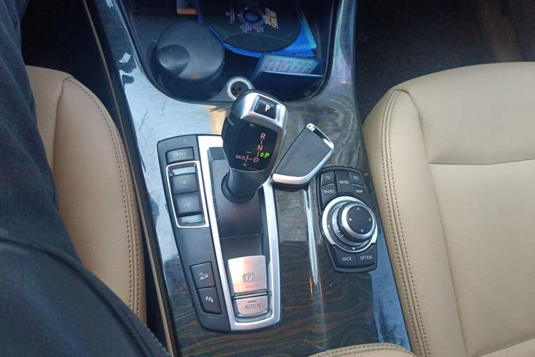 Used BMW X3 2012 xDrive20i Luxury Model Gear Lever