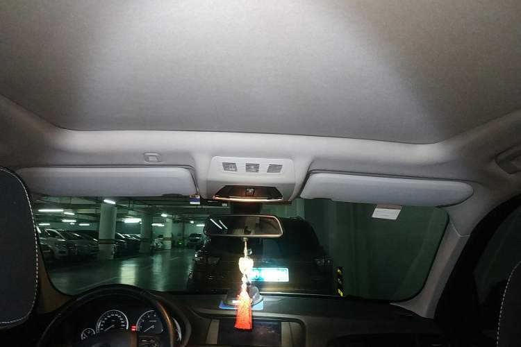 Used BMW X3 2012 xDrive20i Luxury Model Headliner