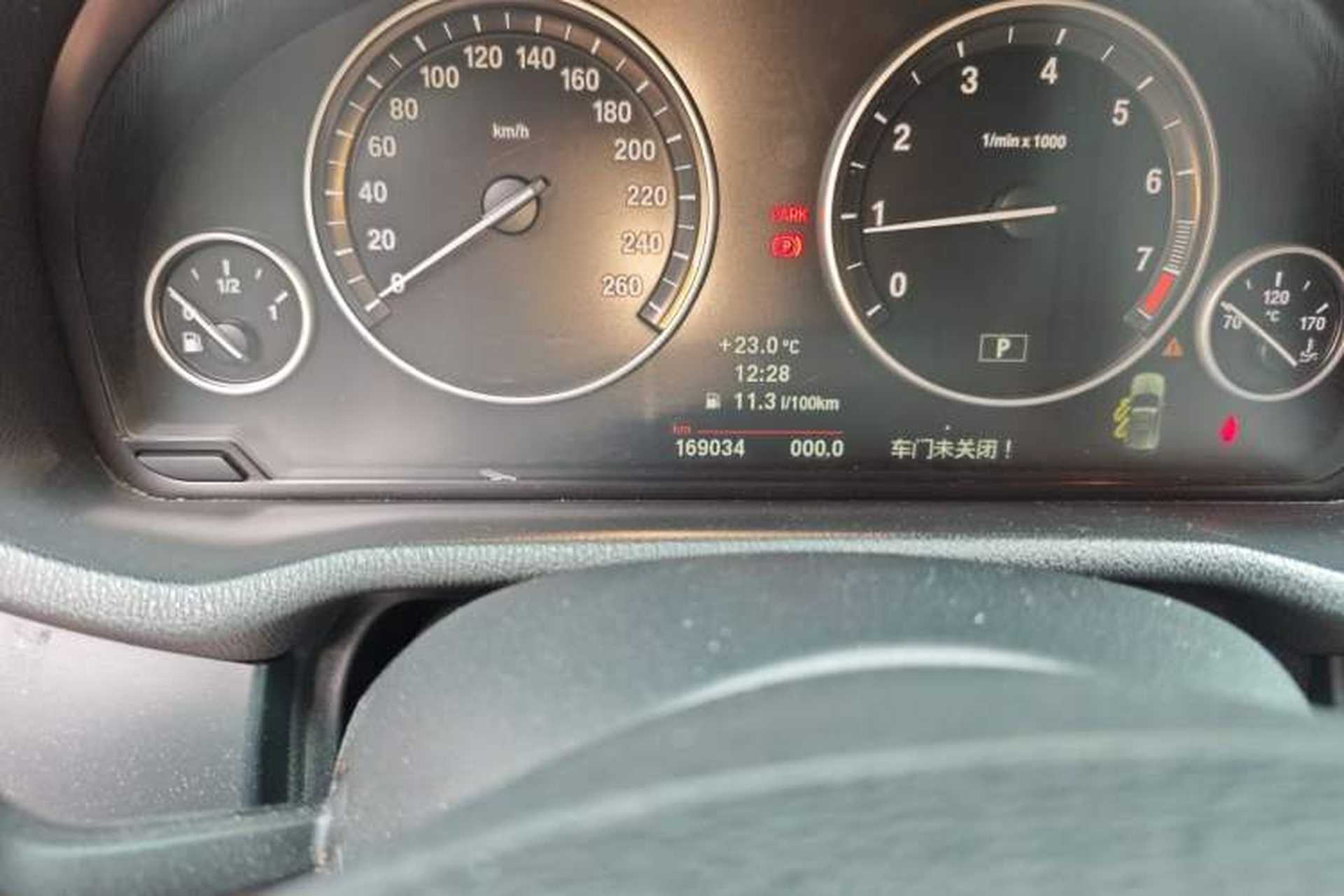 Used BMW X3 2012 xDrive20i Luxury Model Odometer Close Up
