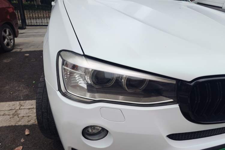 Used BMW X3 2012 xDrive28i Luxury Model Right Front Headlight