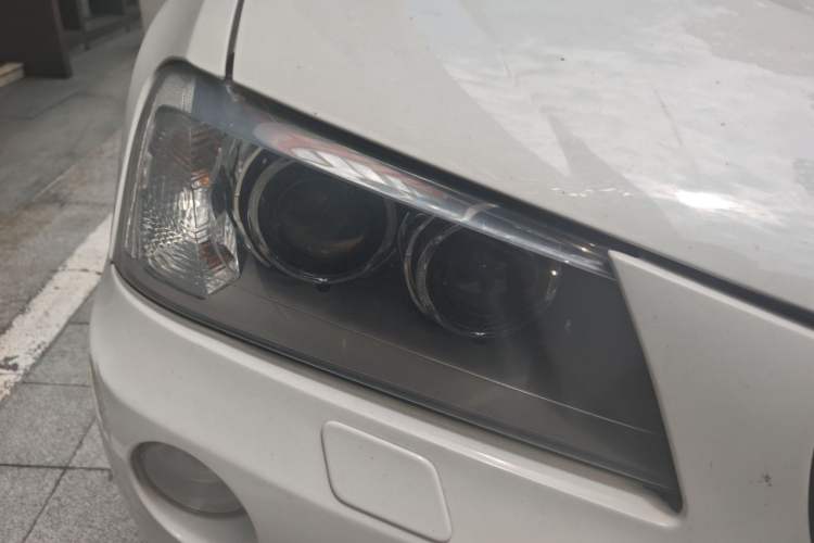 Used BMW X3 2012 xDrive28i Luxury Model Right Front Headlight