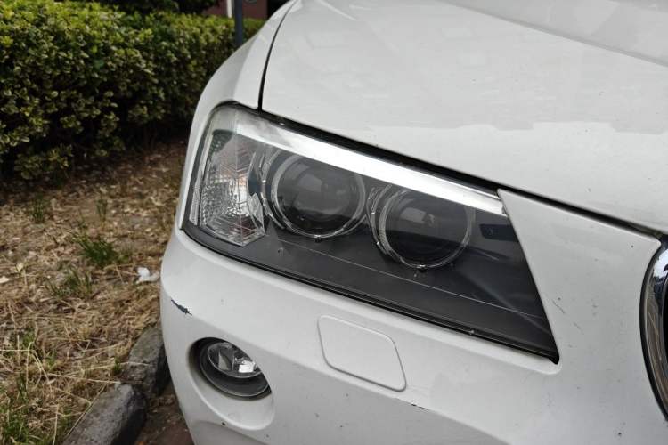 Used BMW X3 2012 xDrive20i Luxury Model Right Front Headlight