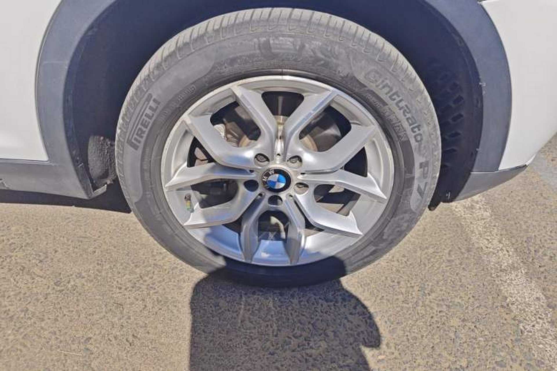 Used BMW X3 2012 xDrive28i Leading Model Right Front Wheel Hub
