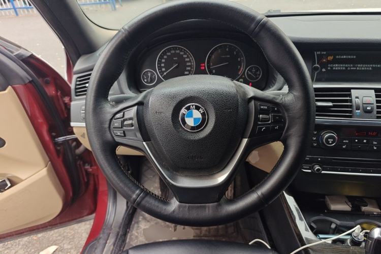 Used BMW X3 2012 xDrive28i Luxury Model Steering Wheel
