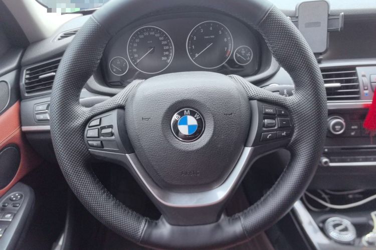 Used BMW X3 2012 xDrive28i Luxury Model Steering Wheel
