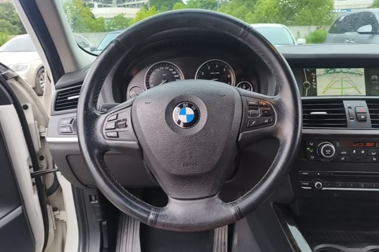 Used BMW X3 2012 xDrive20i Luxury Model Steering Wheel