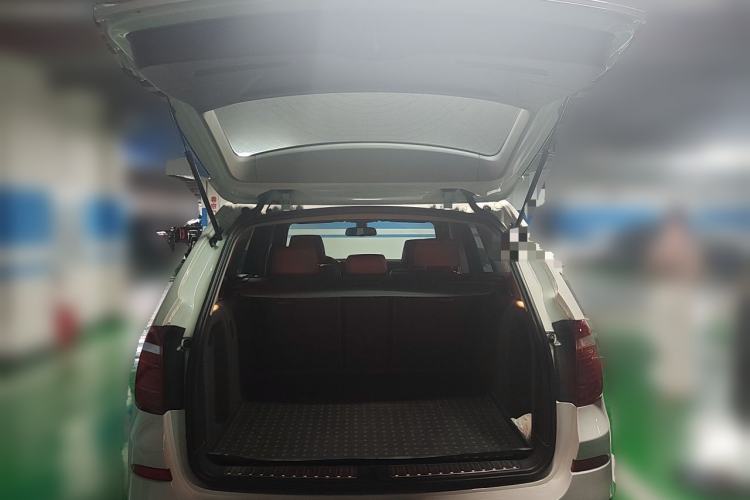 Used BMW X3 2012 xDrive20i Luxury Model Trunk