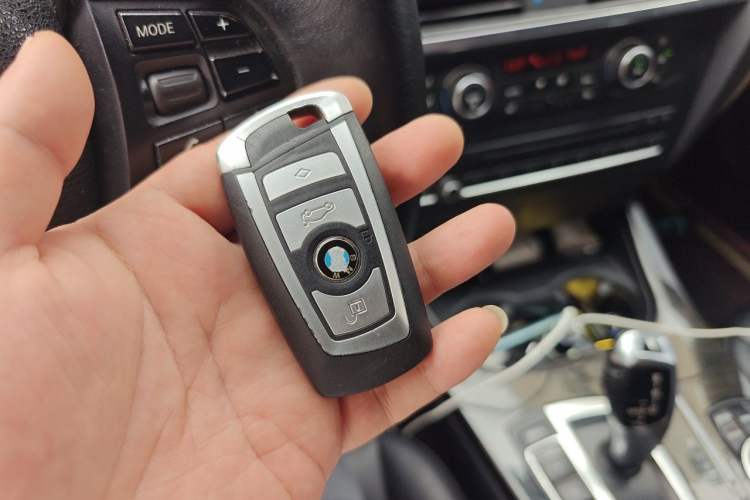 Used BMW X3 2012 xDrive28i Luxury Model Vehicle Key
