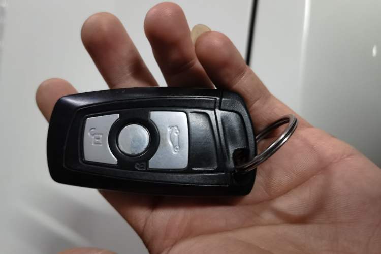 Used BMW X3 2012 xDrive20i Luxury Model Vehicle Key