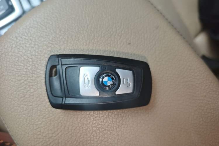 Used BMW X3 2012 xDrive28i Luxury Model Vehicle Key